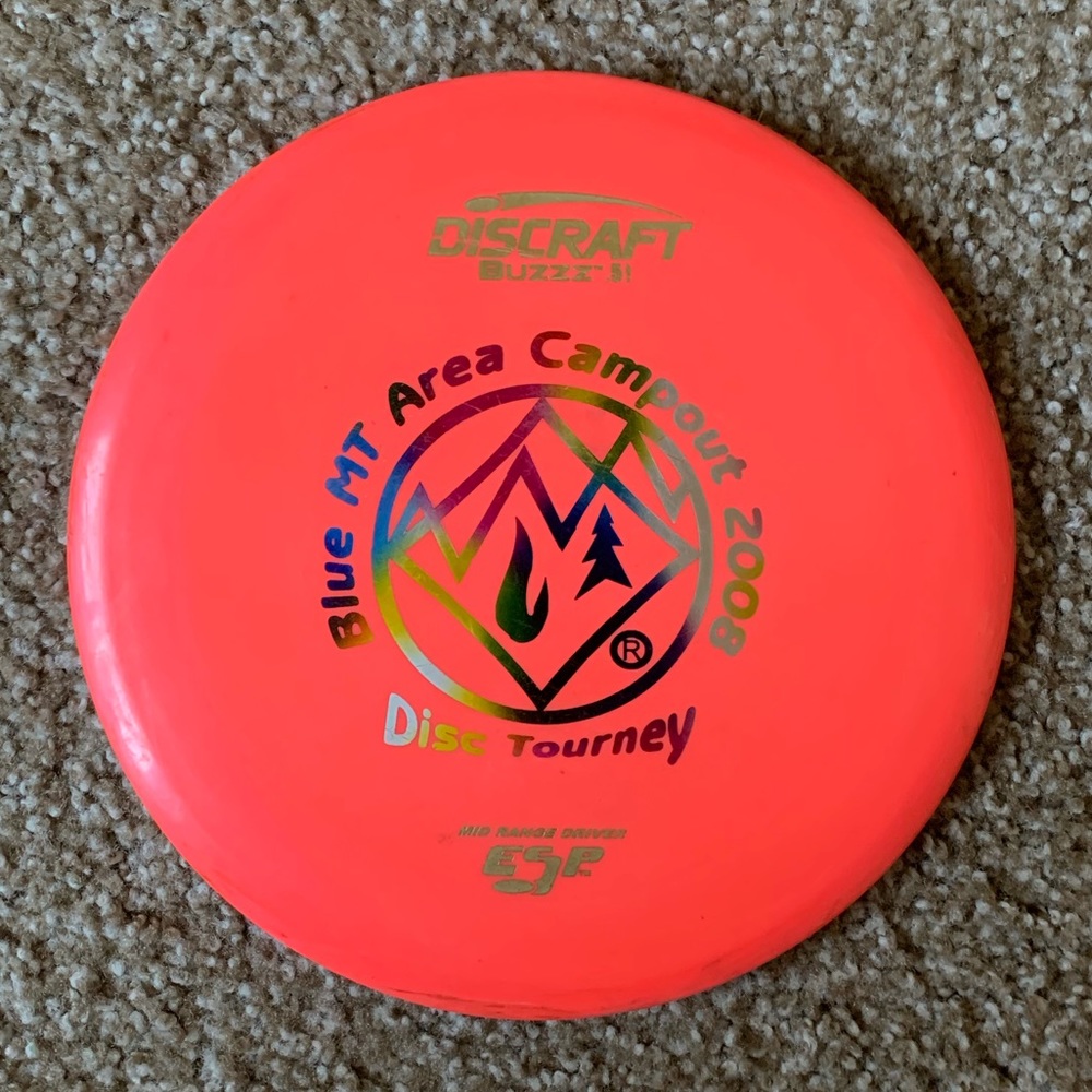 Discraft Buzzz (Disc golf midrange)